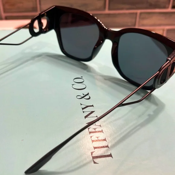 Christian Dior Montaigne Sunglass Frames - Picture 16 of 17